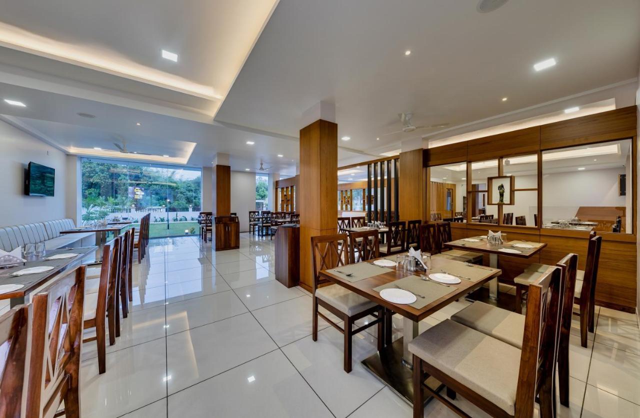 Hotel Grand Indu, 3 Star Colhapur Exterior foto
